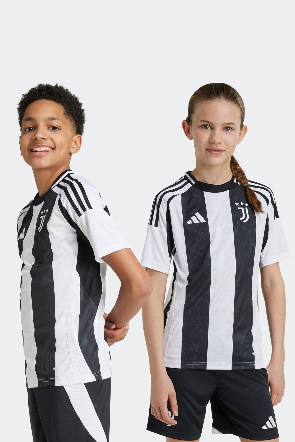 

Детская домашняя майка Ювентус 24/25 Adidas, белый