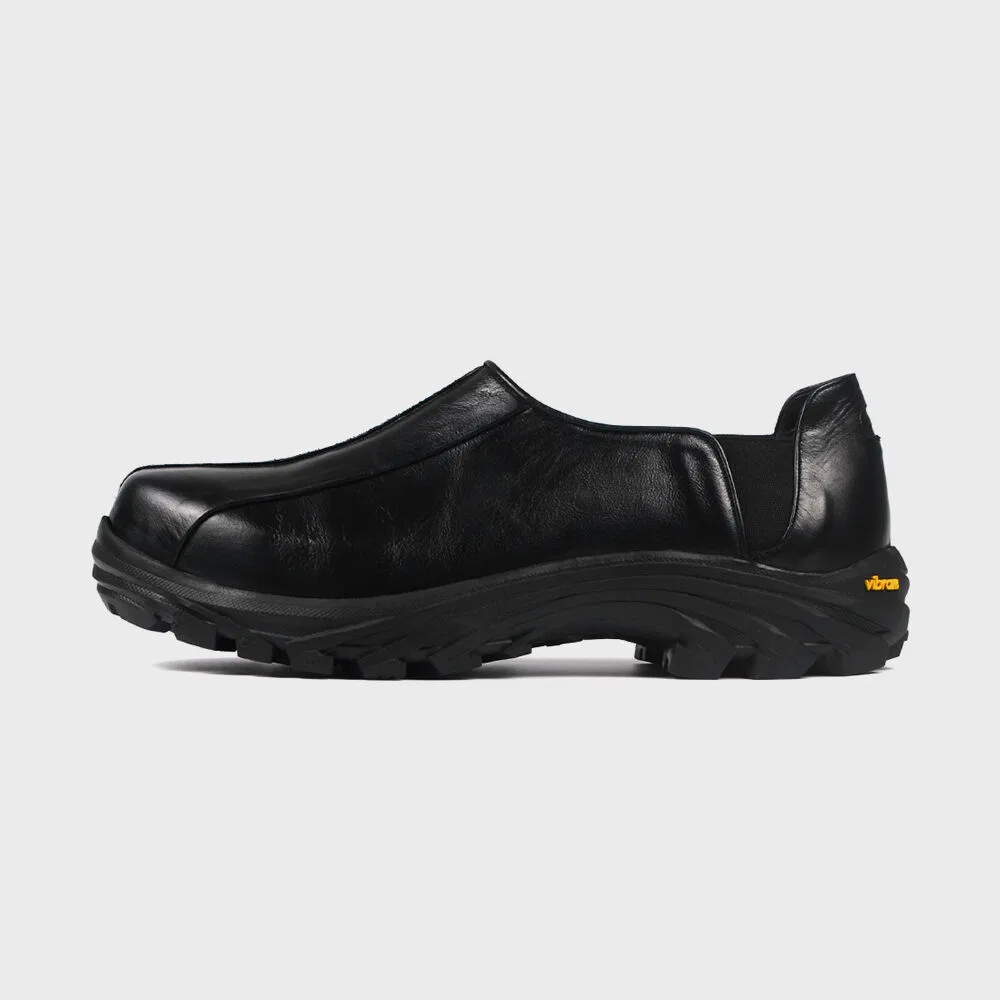Мужские лоферы Uon глянцевые чёрные от Yowe