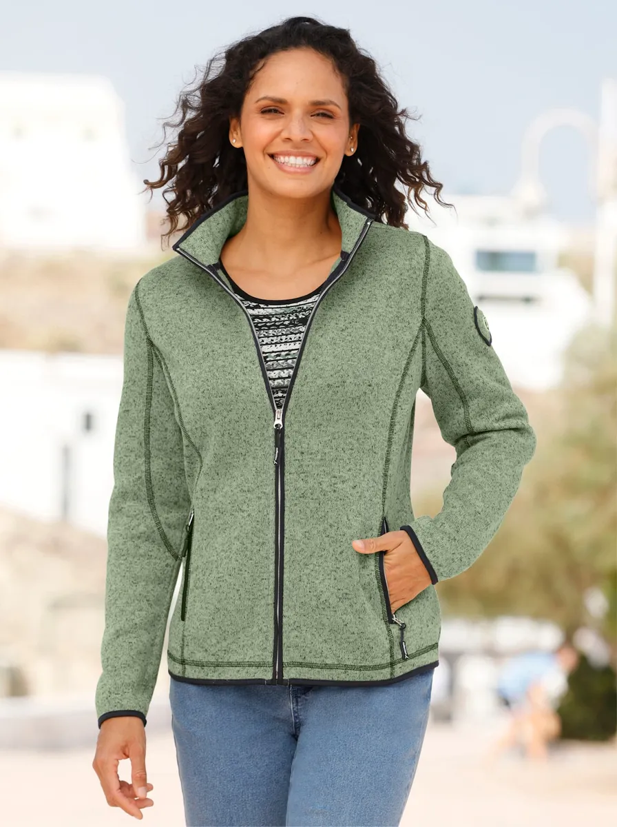 

Повседневный образ флисовая куртка Casual Looks, цвет Eucalyptus-Schwarz-Gemustert