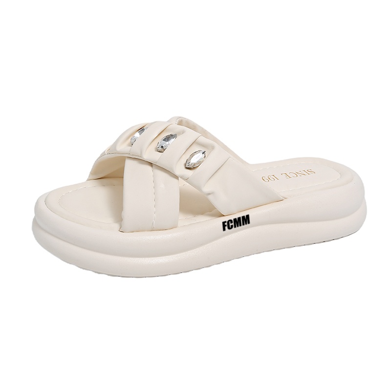 

Детские шлепанцы для улицы (начальная школа) FCMM, экрю