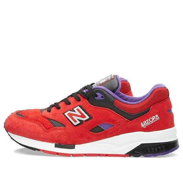 

Кроссовки 1600 New Balance, красный