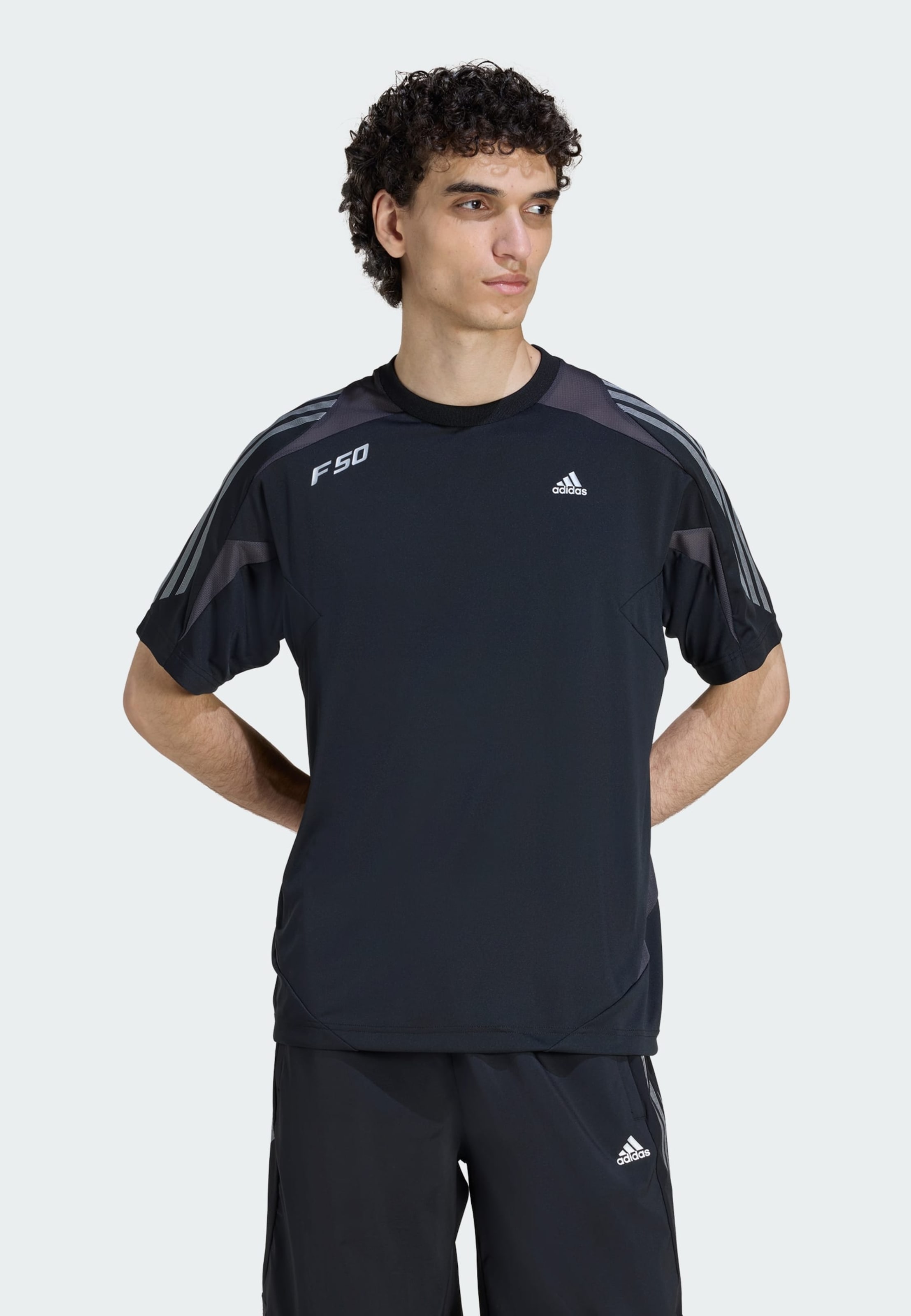 Adidas Originals Футболка 'F50' в черном цвете — фото 3