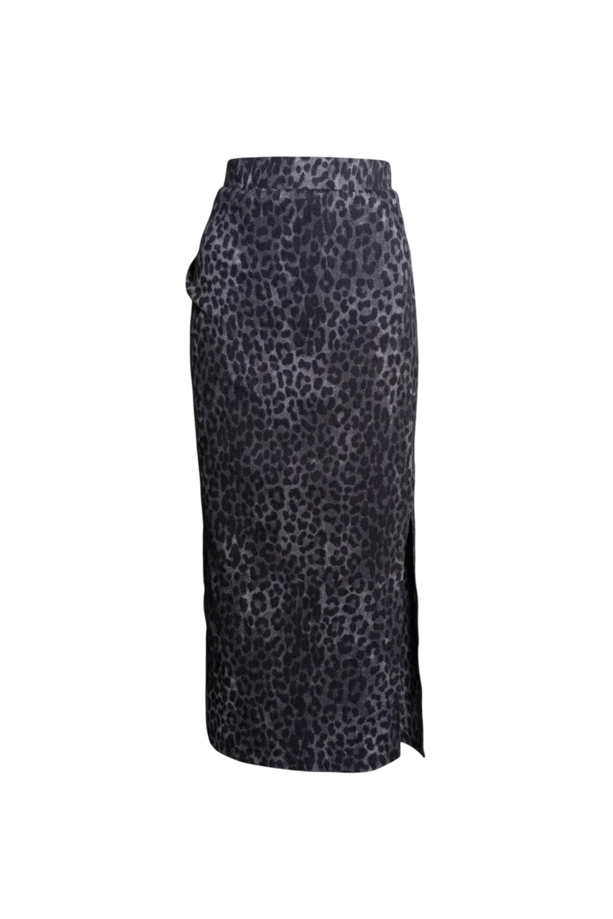 

Shape Of You Юбка в черном цвете