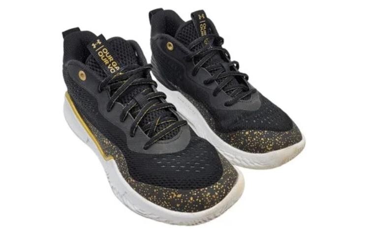 

Баскетбольные кроссовки Under Armour Flow Breakthru женские