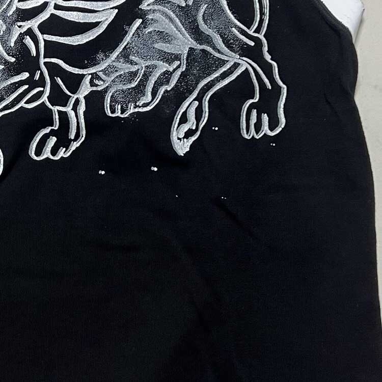 

Жилет женский черный Chanel