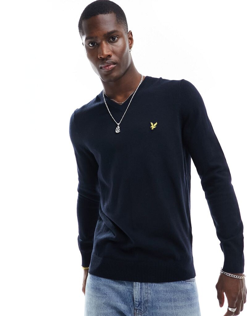 

Тёмно-синий джемпер из мериносовой шерсти Lyle & Scott с V-образным вырезом