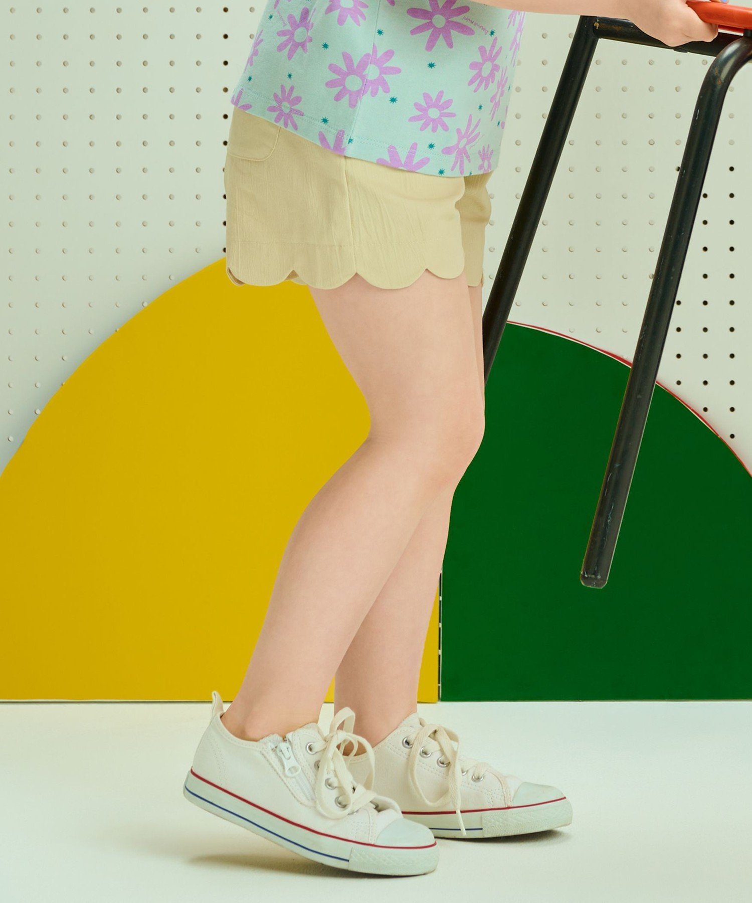Водоотталкивающие шорты с волнистым краем (90-150 см) BEAMS mini, LIGHT BEIGE