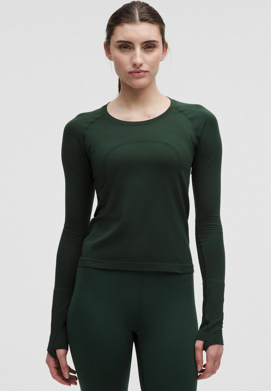 

Топ lululemon SWIFTLY TECH LONG SLEEVE 2.0, Rainforest Green Rainforest Green/Green