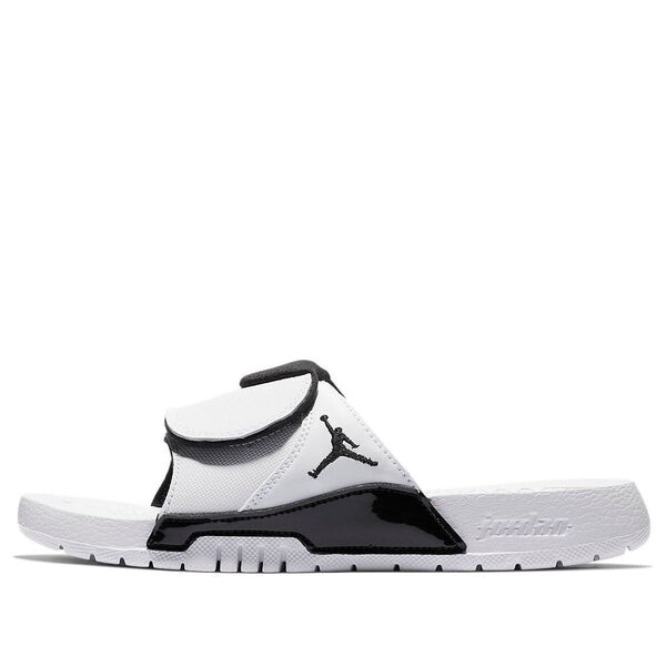 

Тапочки гидро 11 ретро слайды Air Jordan, белый