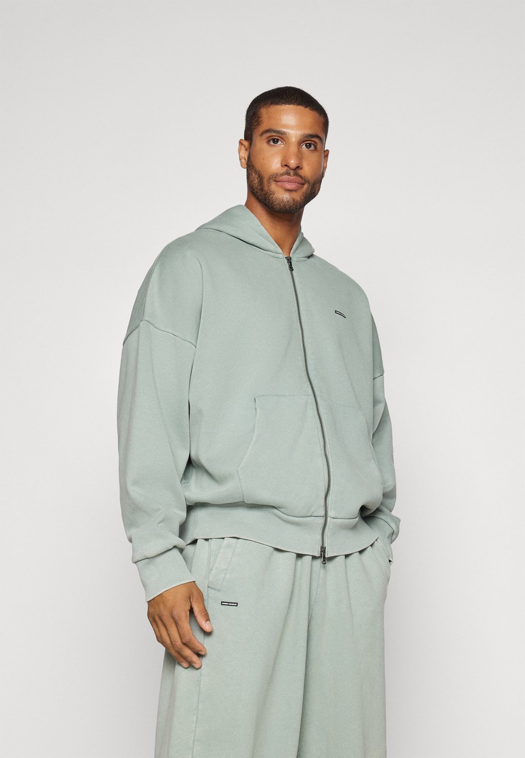 

Толстовка на молнии ICON WASH Under Armour, зеленый