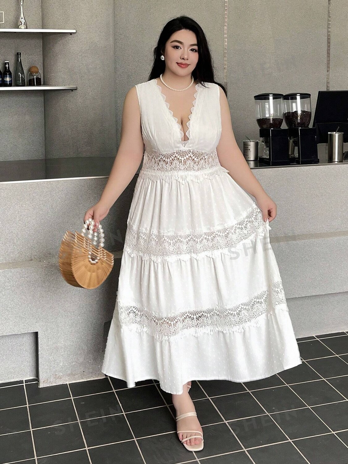 

Clasi Plus Size Женское простое Однотонное повседневное платье без рукавов Shein, белый