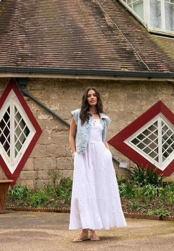 Жилет Tall fit national trust x denim embroidered gilet, Next, светло-голубой — фото 2