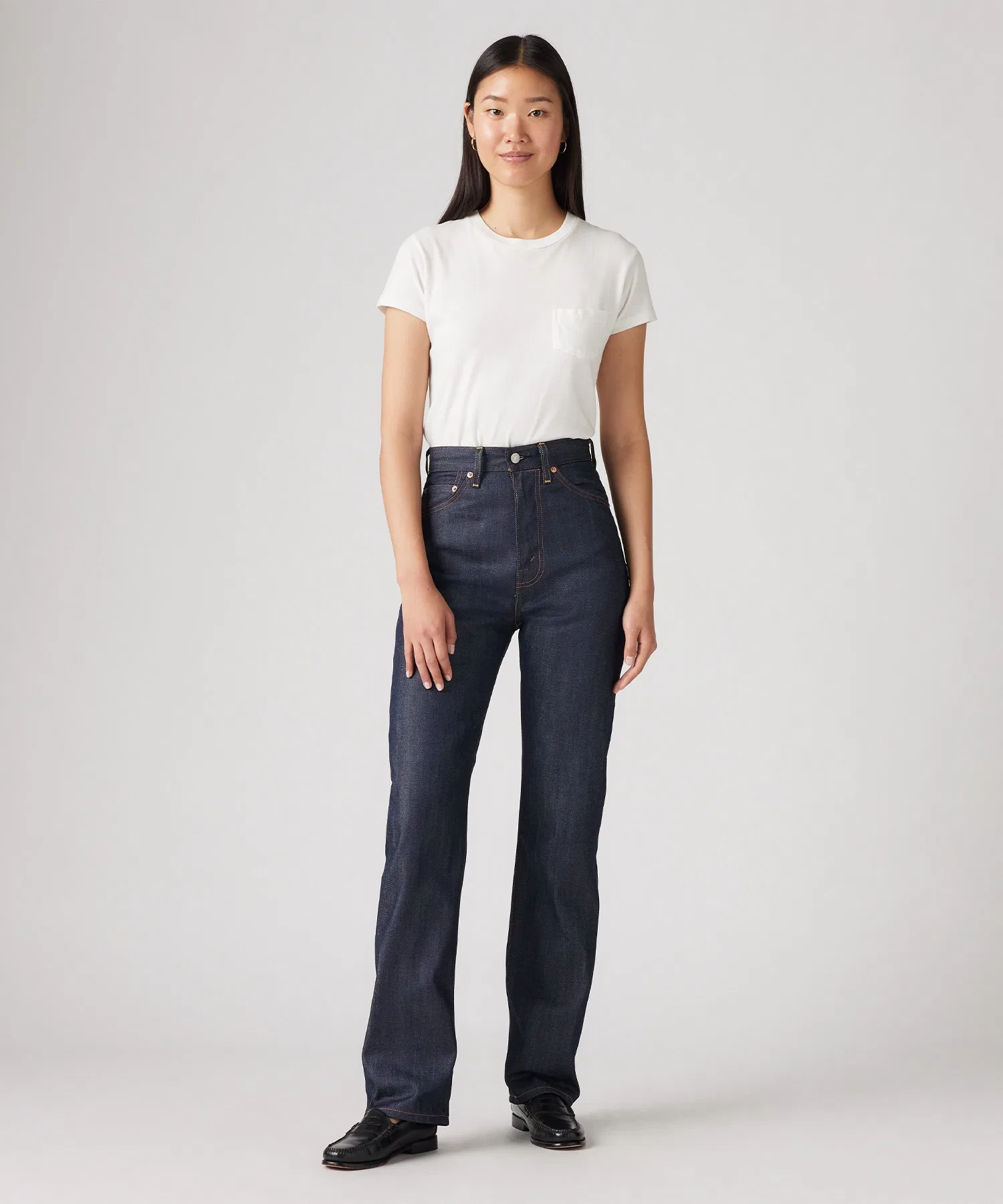 Джинсы Levi's LEVI'S(R) VINTAGE CLOTHING 1950-х годов, модель 701, органические, жесткие. — фото 2