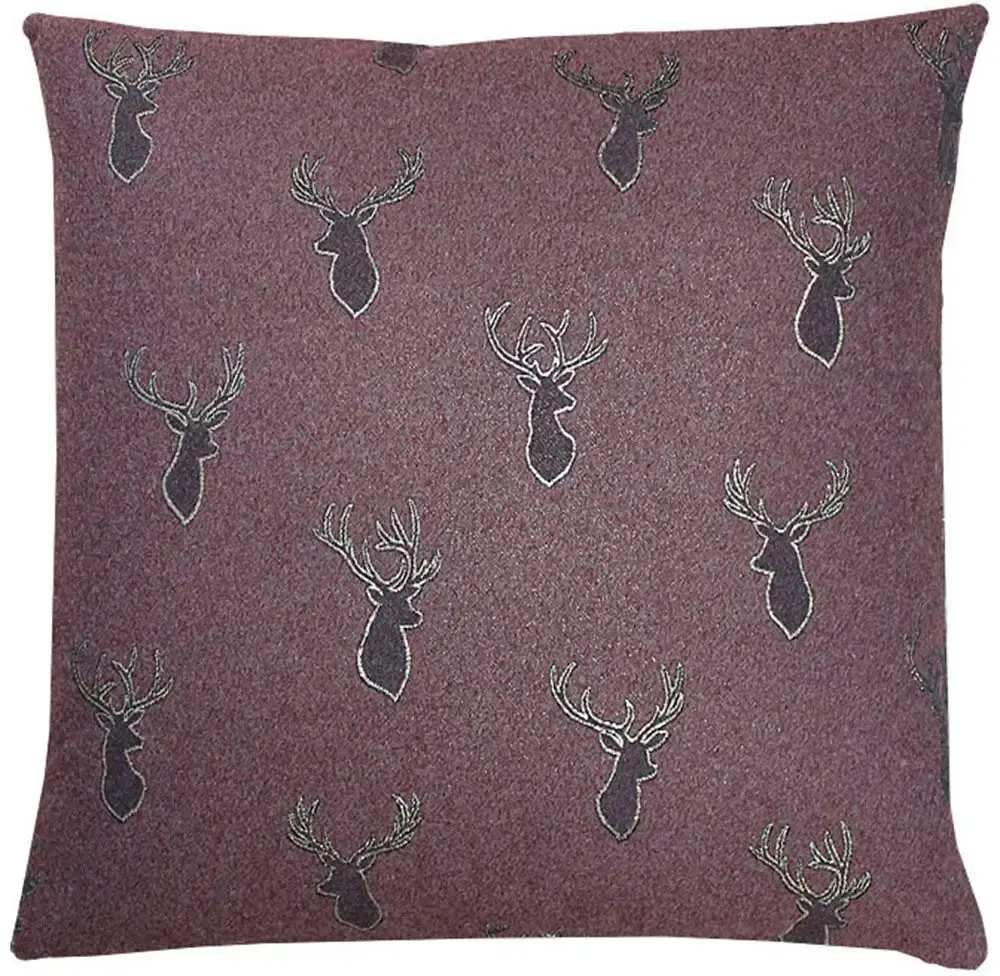 

HOSSNER - ART OF HOME DECO Чехол на подушку "Cervorum", (1 шт.) 40х60 см, цвет bordeau x, goldfarben