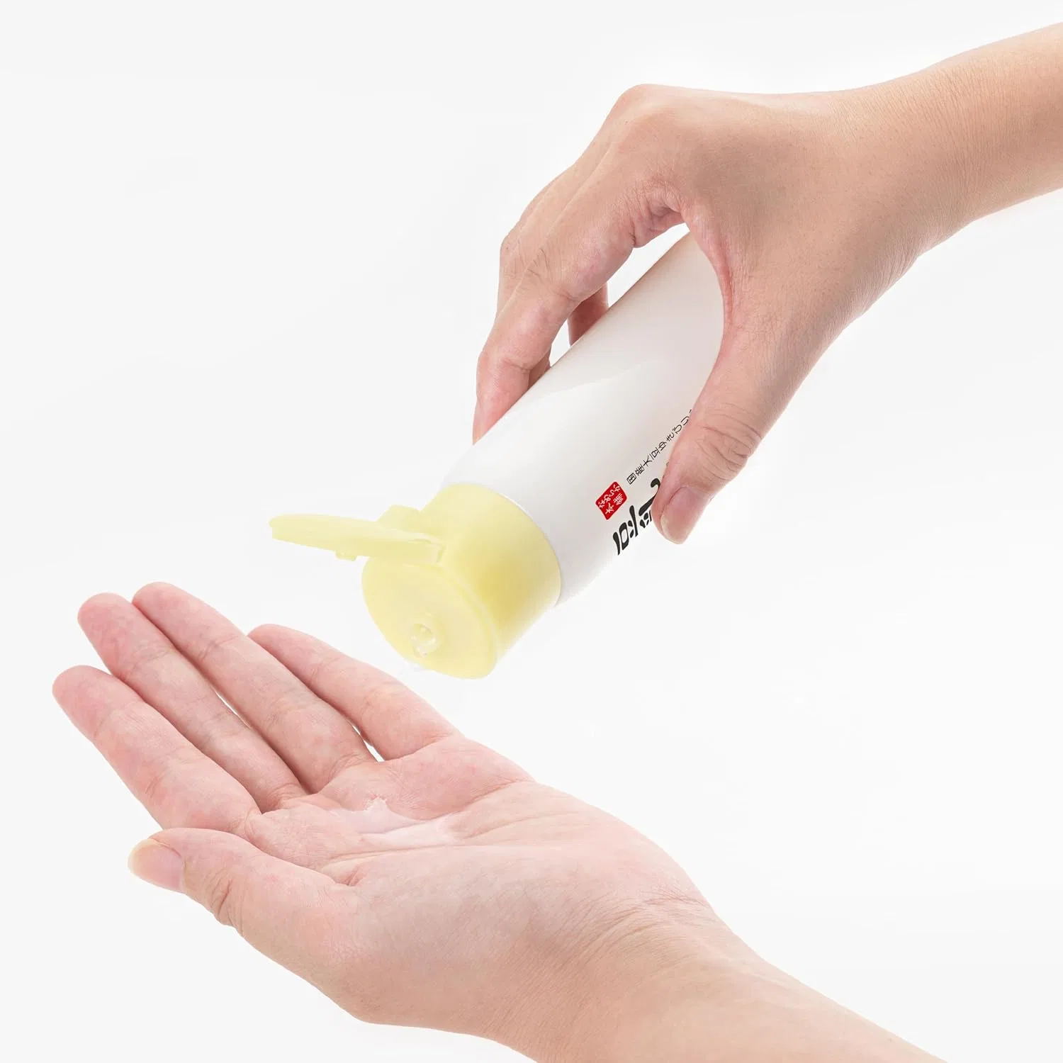 Лосьон Namezu — Для лица осветляющий Nameraka Honpo Pure White Lotion с соевым изофлавоном, 150 мл — фото 2