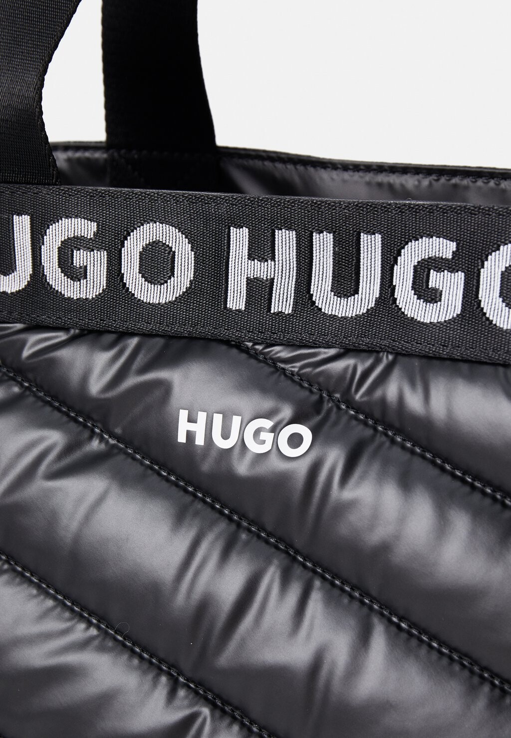 

Сумка-тоут BECKY TOTE PUFFY HUGO, черный