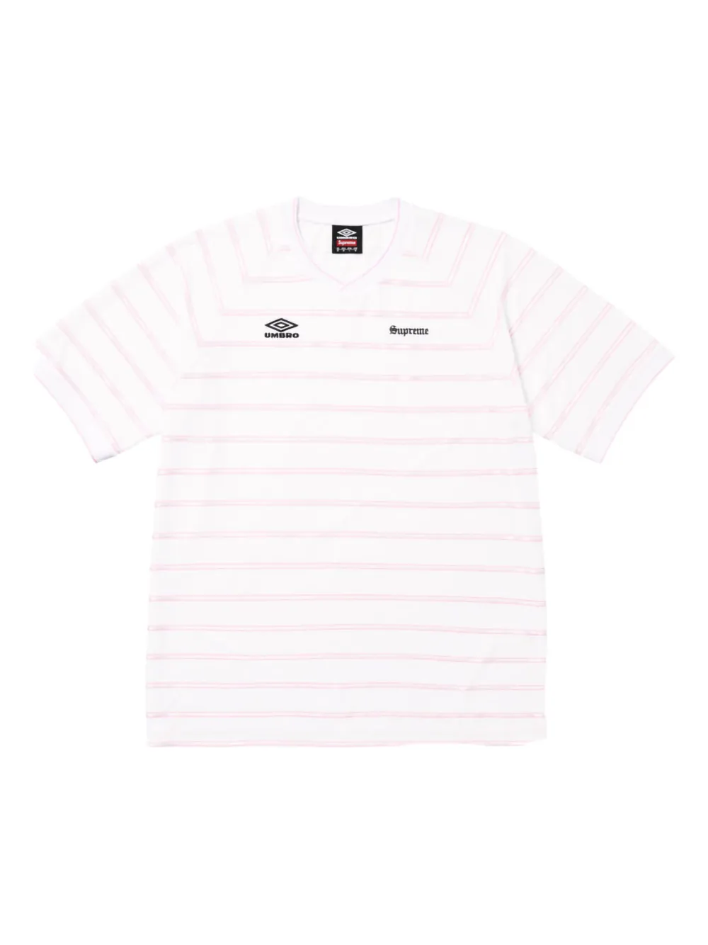 

Топ SS 25 - Red в полоску из коллаборации с Umbro Supreme, белый