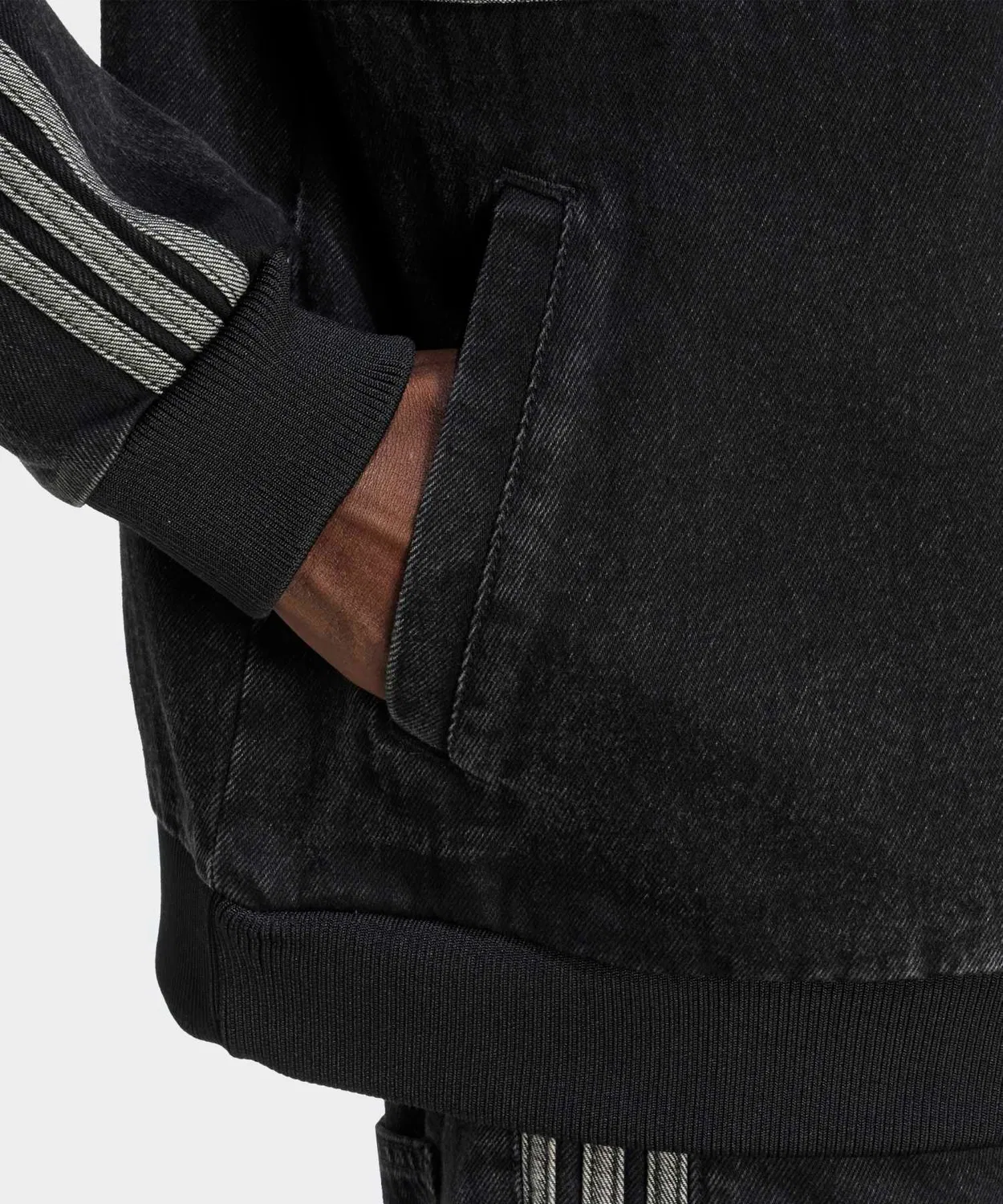 Трак-топ adidas Originals из чёрного денима, регулярный крой — фото 4