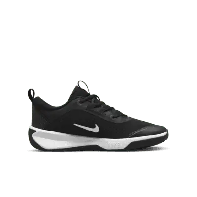 Кроссовки Nike Omni Multi-Court, черный/белый — фото 3