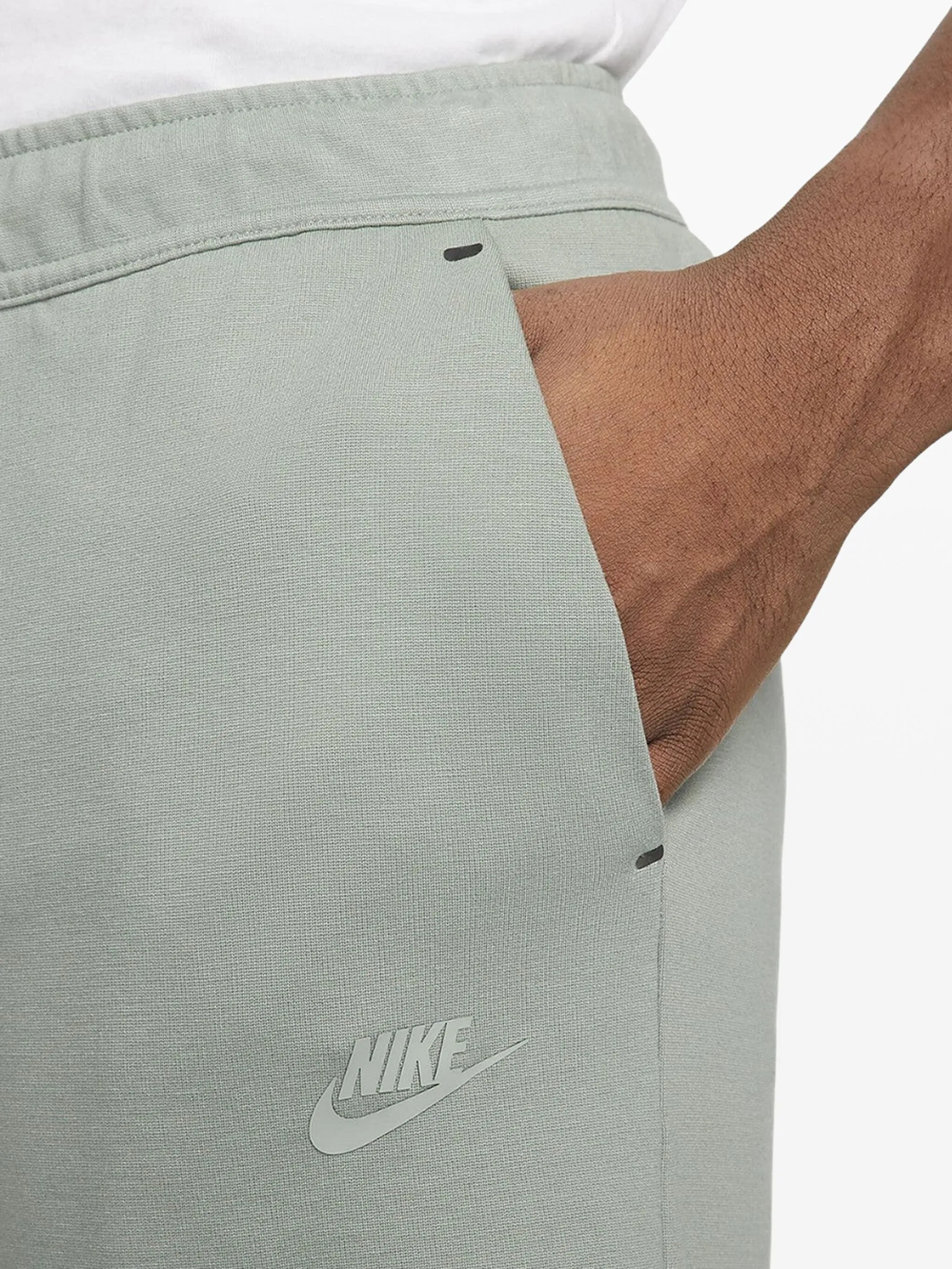 Шорты Tech Fleece Mica/Mica Nike, зеленый — фото 2