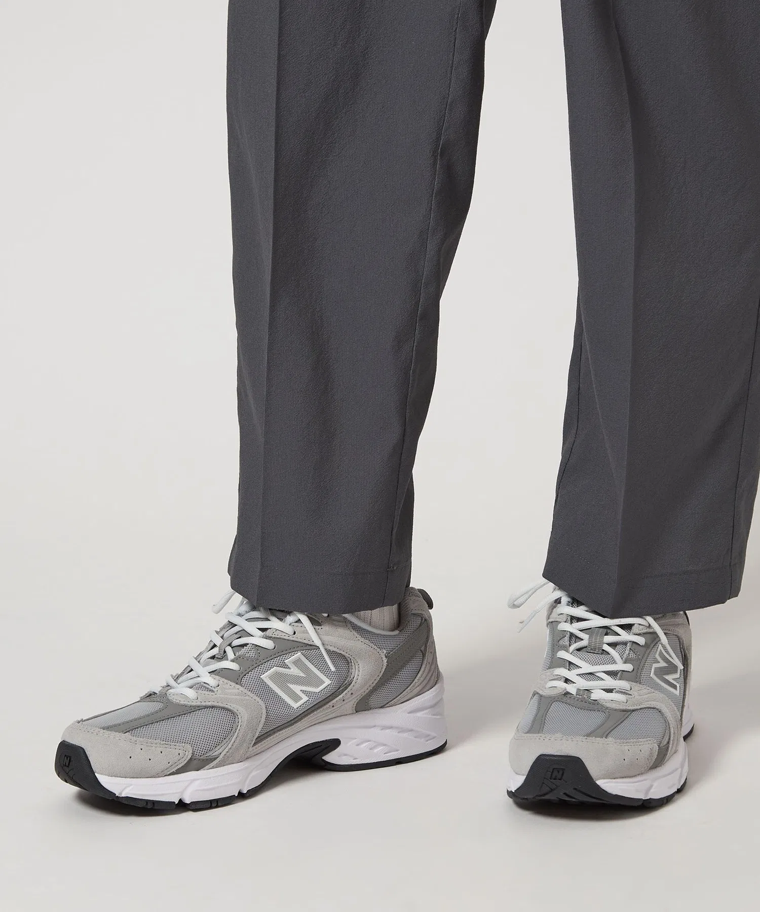 Мужские кроссовки New Balance MR530 CK серые — фото 3