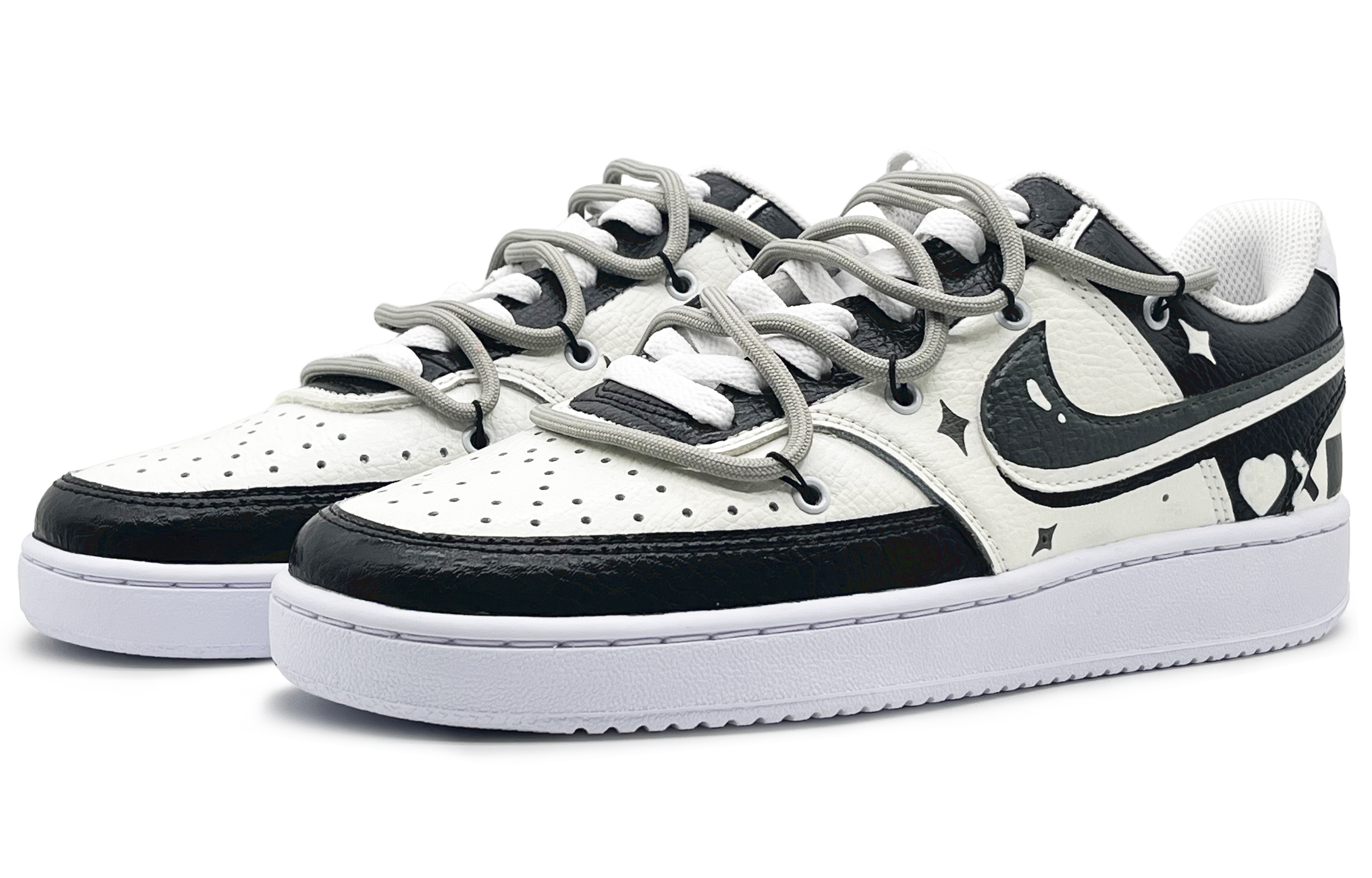 

Кроссовки Nike Court Vision 1 Skateboard Shoes Women's Low-Top Black/Beige White