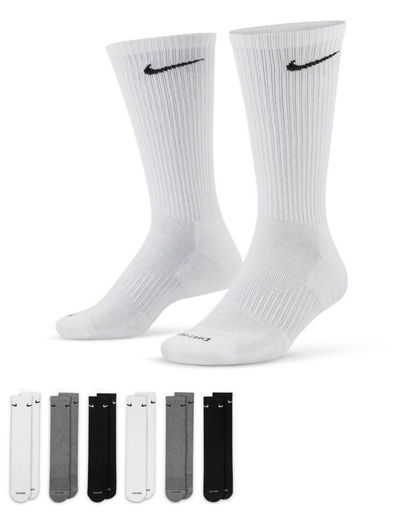 

Набор из шести разноцветных носков Nike Everyday Cushioned
