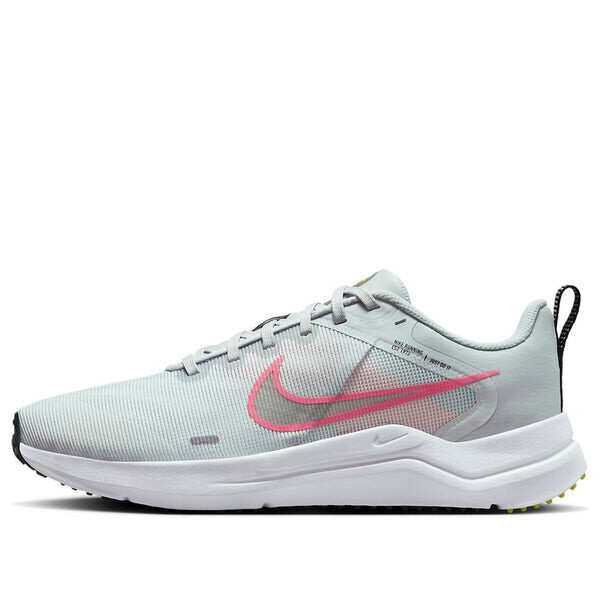 Кроссовки дауншифтер 12 Nike, белый