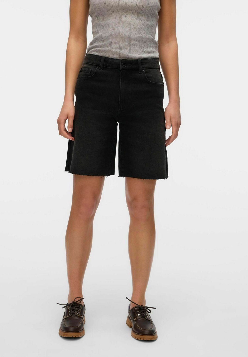 

Джинсовые шорты VMCLEO Vero Moda, цвет Black Denim