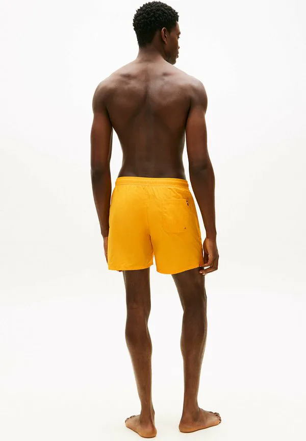 Незаменимые плавательные шорты средней длины Tommy Hilfiger, Sunshower — фото 3