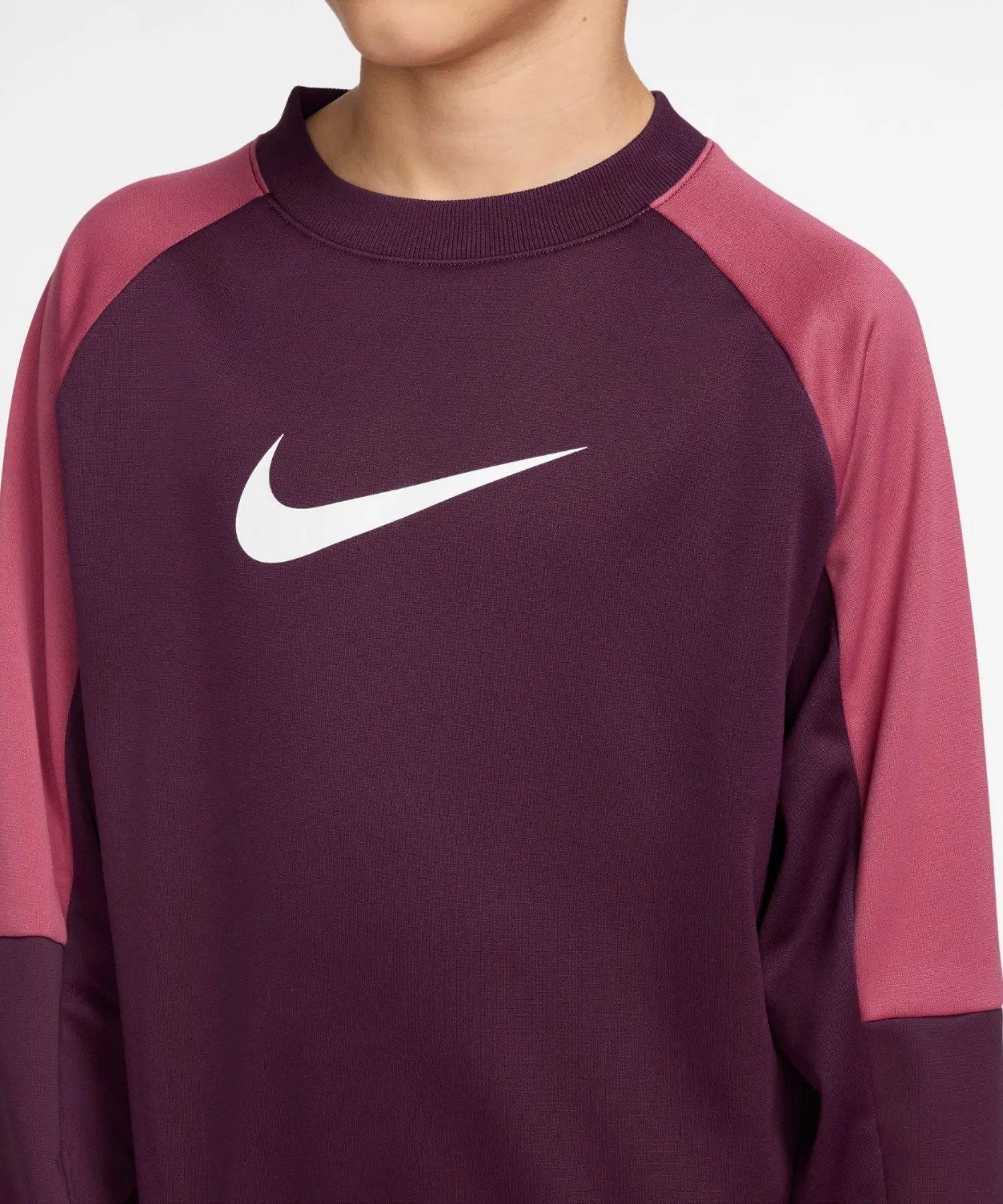 Детский спортивный костюм Nike Sportswear Dri-FIT (верх и низ) HQ9317-610, цвет бордо — фото 3