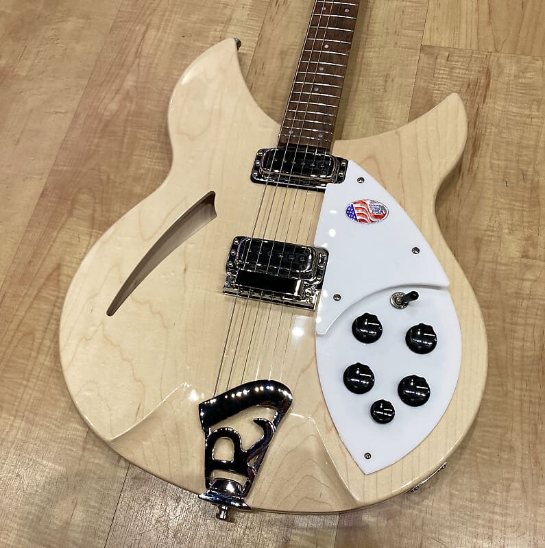 

Электрогитара Rickenbacker 330 6-String Electric Guitar MapleGlo