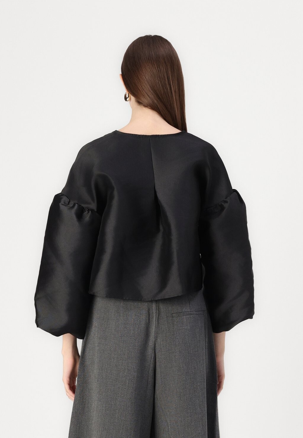 

Блуза PUFF SLEEVE Gina Tricot, черный