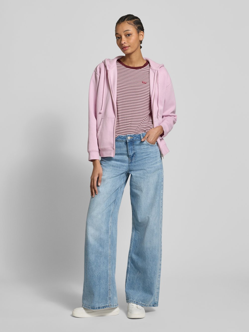 

Футболка с этикеткой-значком модель 'PERFECT TEE' Levi's, розовый