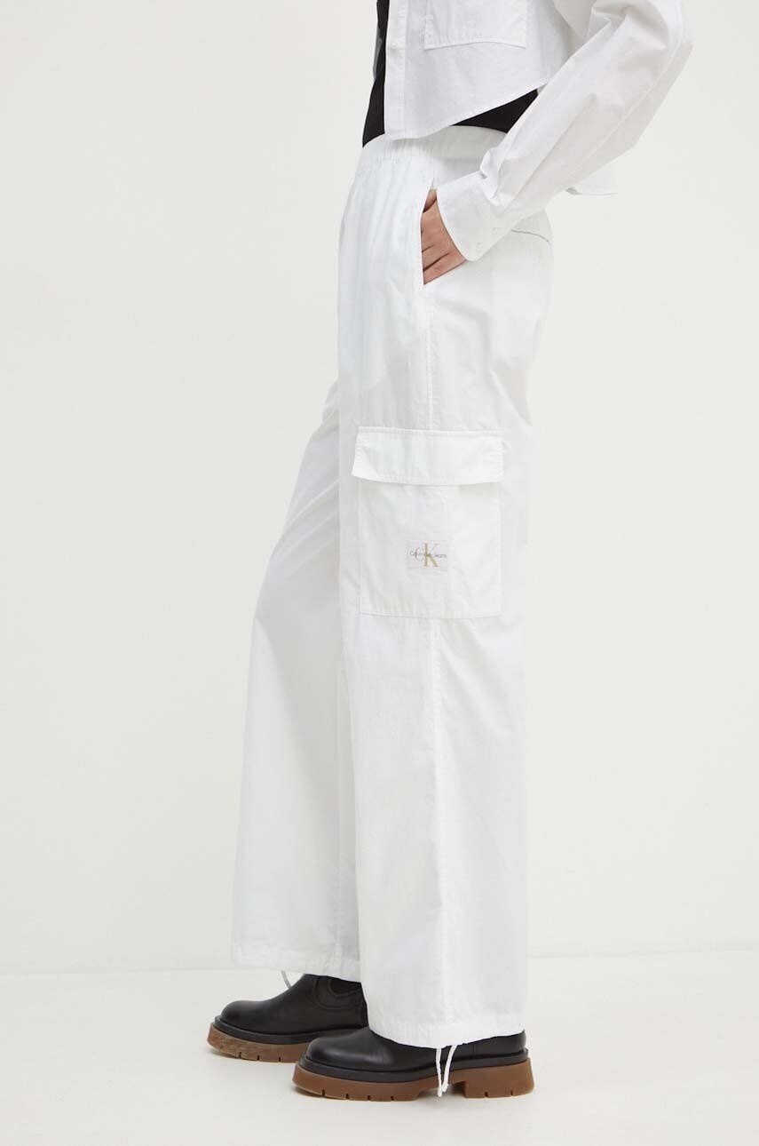 

Хлопковые брюки Calvin Klein Jeans, белый