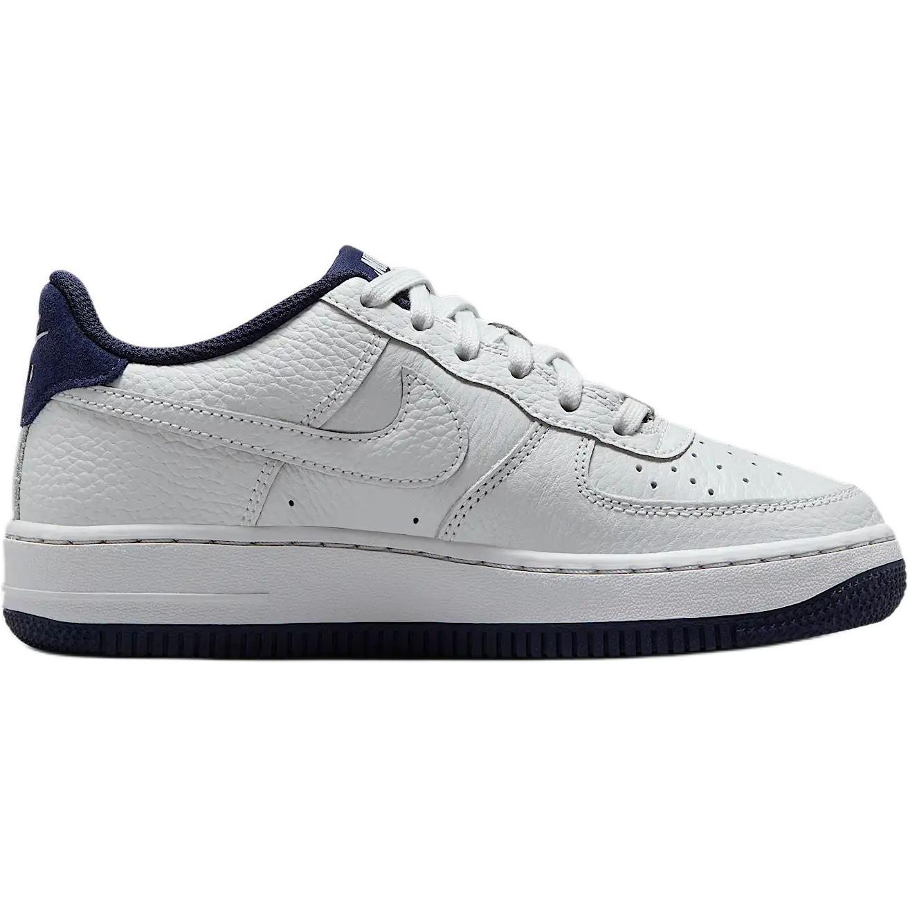 Nike Кроссовки для скейтбординга Air Force 1 Lv8 Slip Resistant с амортизацией, низкие, детские, белый/черный/темно-синий — фото 2