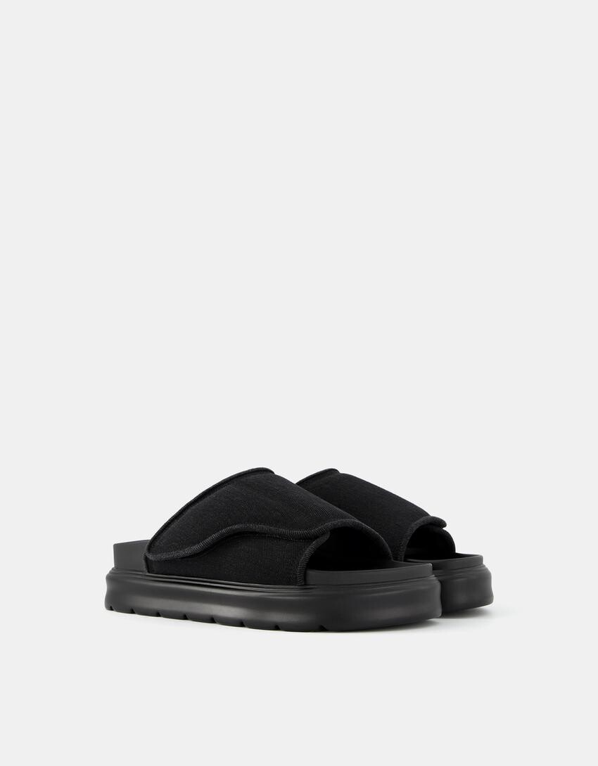 

Сандалии из толстого денима Bershka, черный