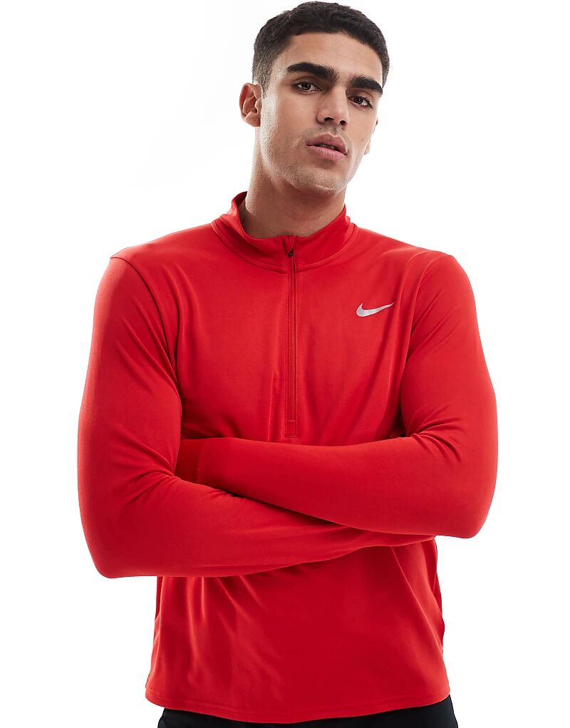 

Топ Pacer Dri-FIT с застежкой-молнией 1/4 красного цвета Nike Running