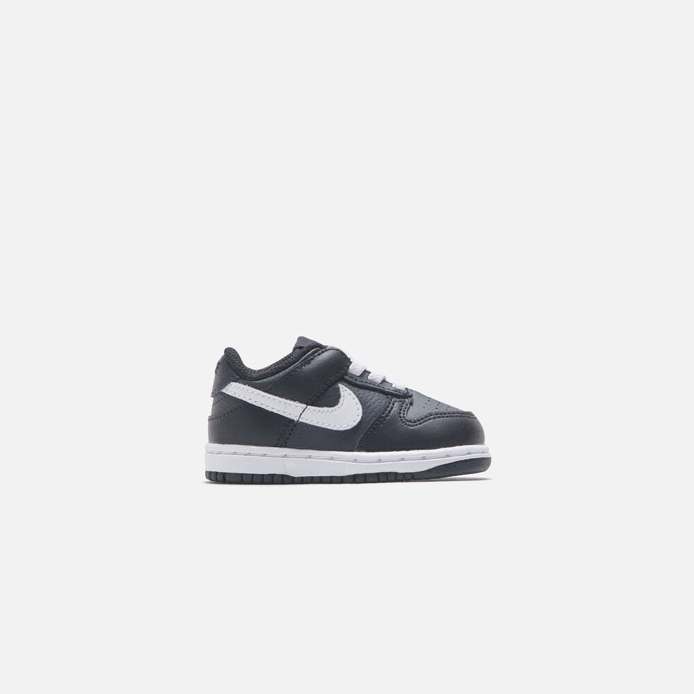 

Кроссовки Nike Dunk Toddler Low, цвет Black/White/Off Noir