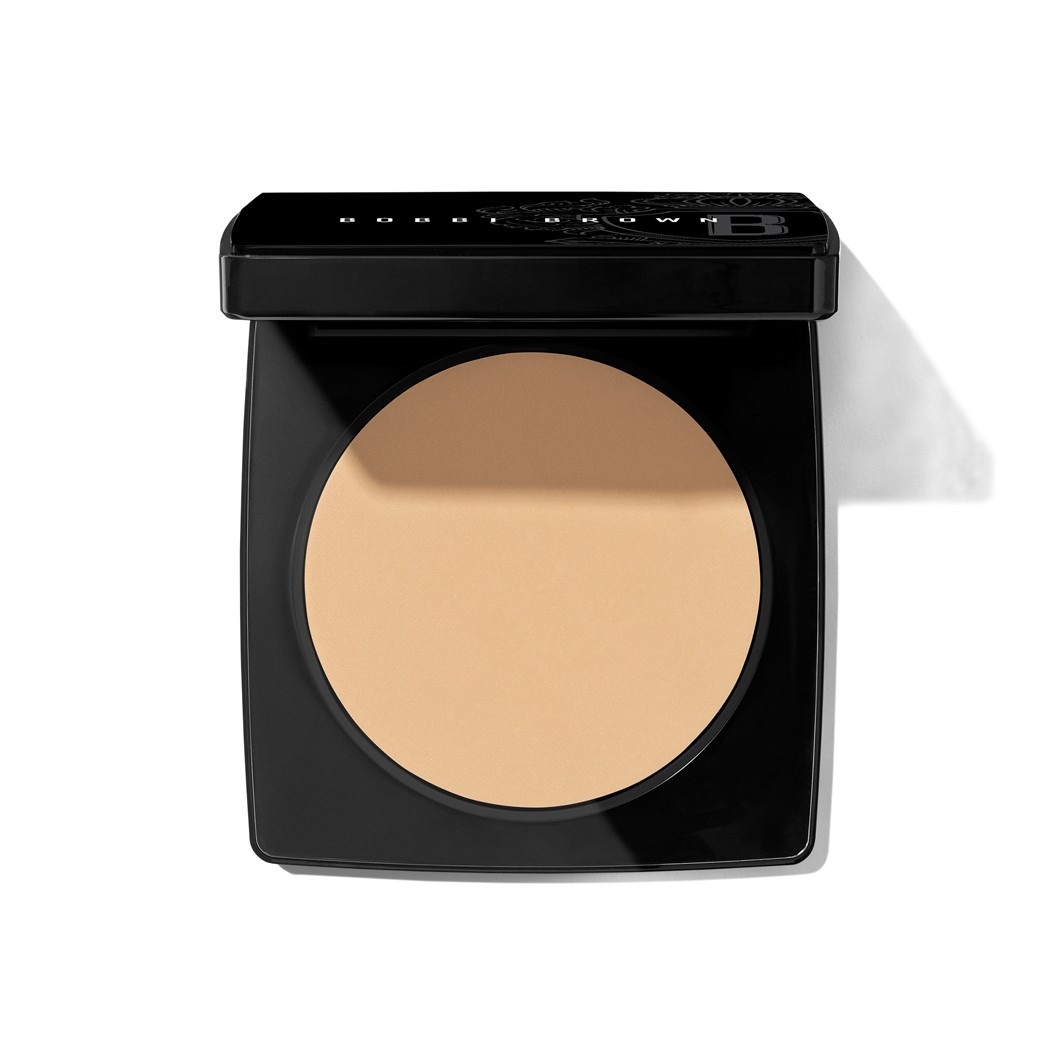 

Пудра для лица sheer finish pressed powder Bobbi Brown, soft sand, вес 9 гр.