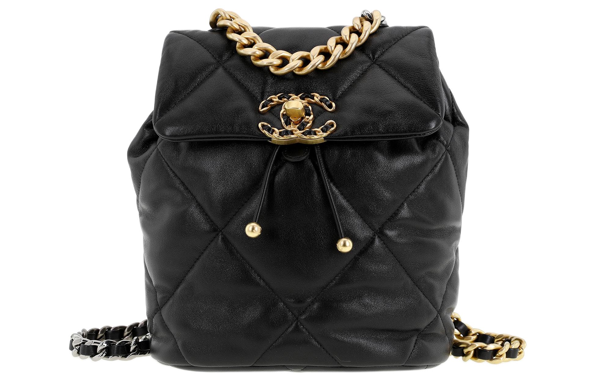 

19 Сумка Рюкзак Мини из Овчины Женский Черный CHANEL
