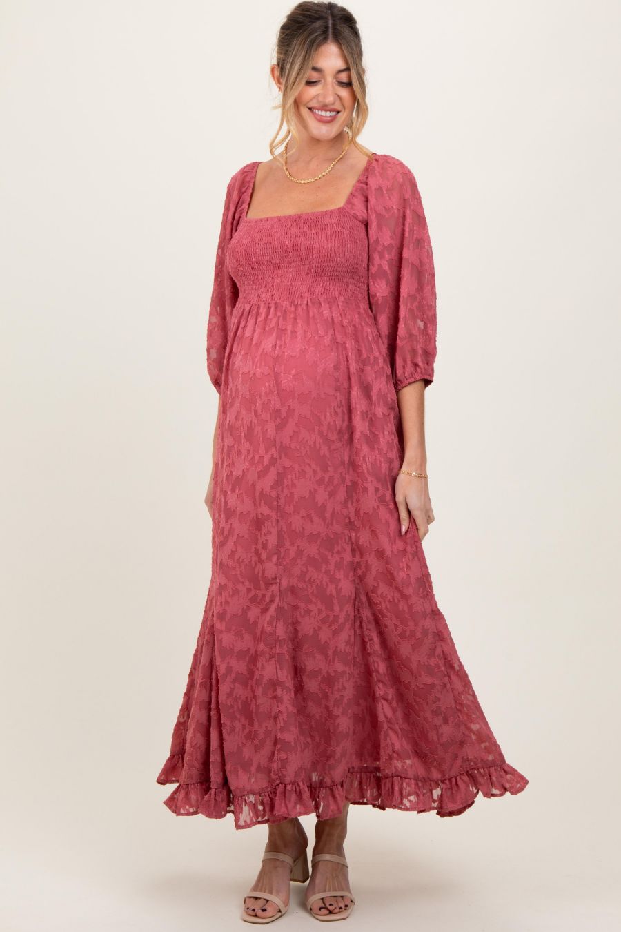 

Длинное платье для беременных сиреневого цвета с текстурированной отделкой, сборками и оборками по низу Pinkblush, Mauve