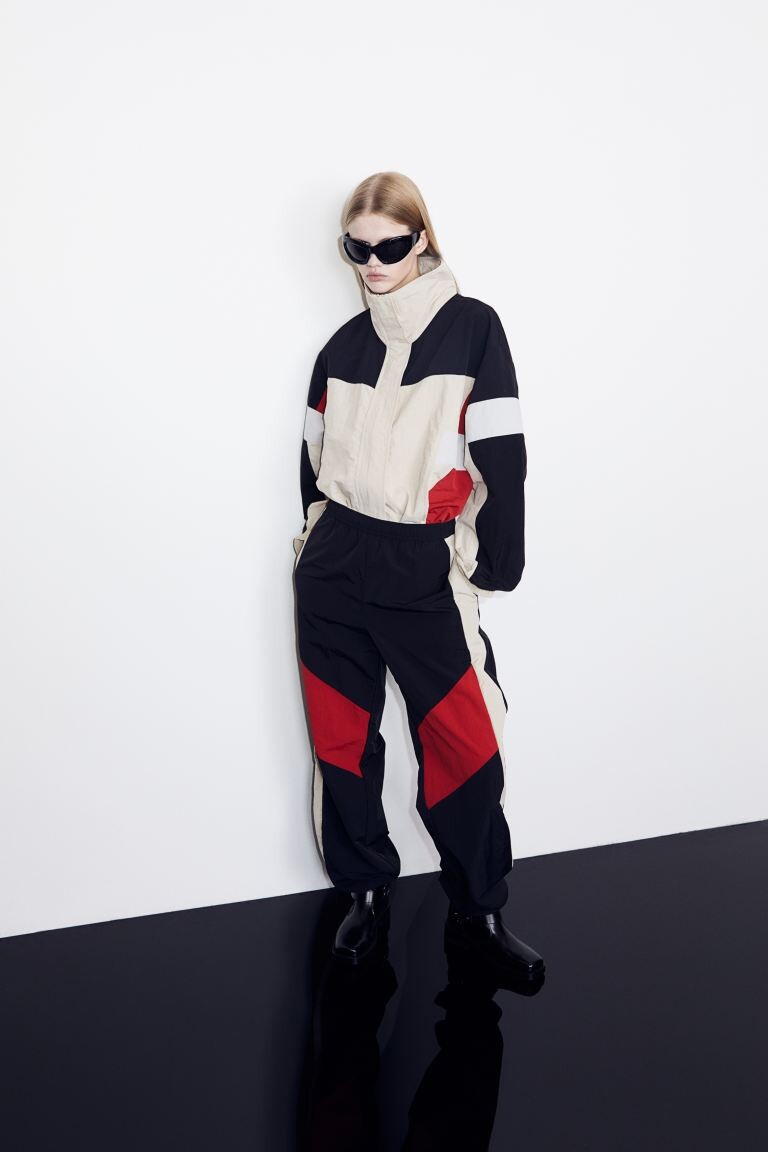

Нейлоновые тренировочные брюки H&M, черный