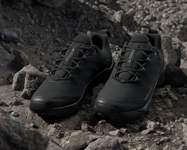 Мужские походные кроссовки Adidas Terrex Skychaser Ax5, черный — фото 2