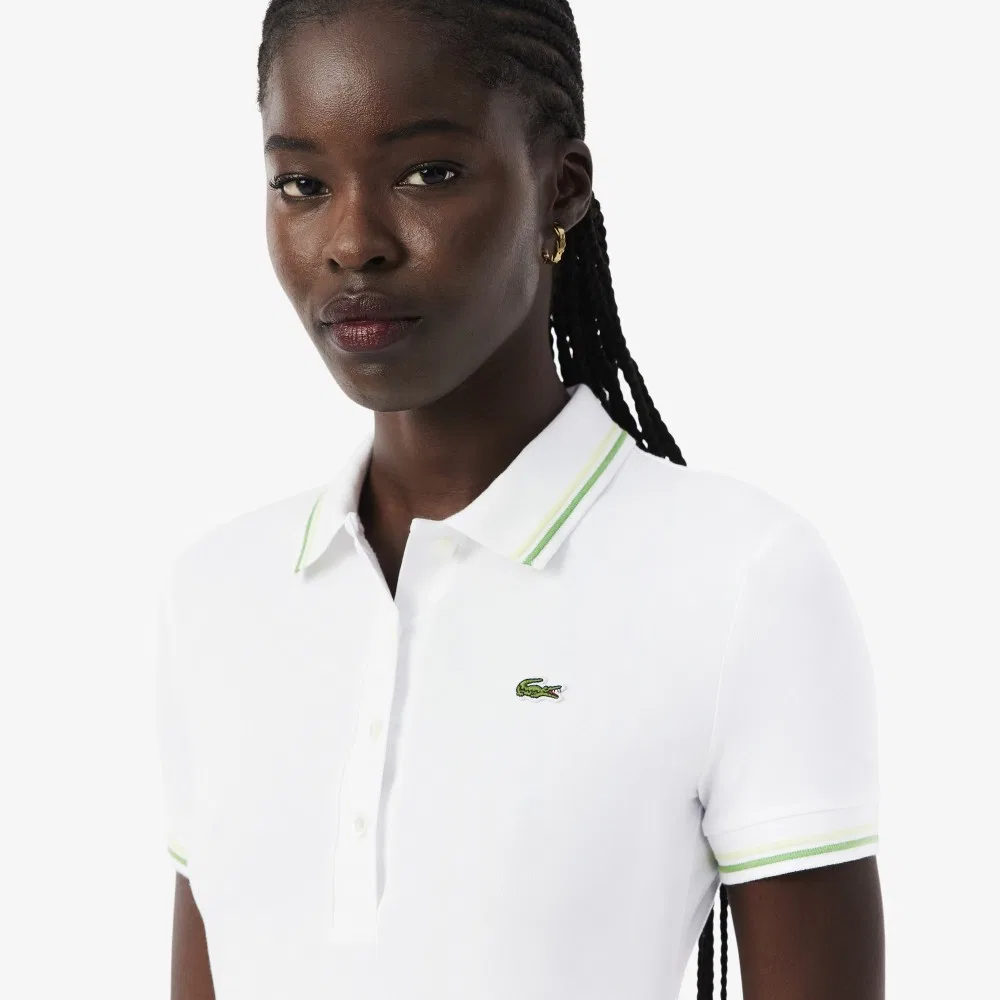 Платье-поло Lacoste, белое с контрастной отделкой — фото 2