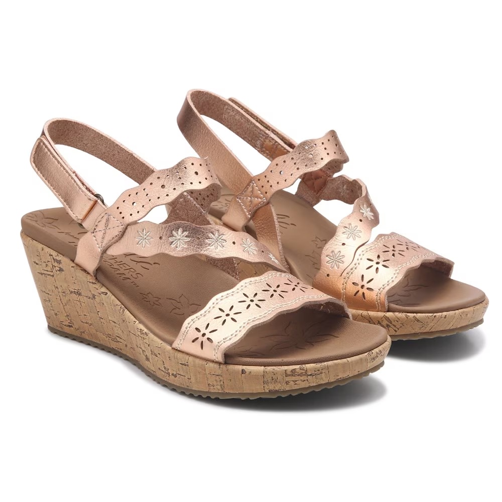Сандалии на танкетке Beverlee cherished aura от Skechers, rose gold