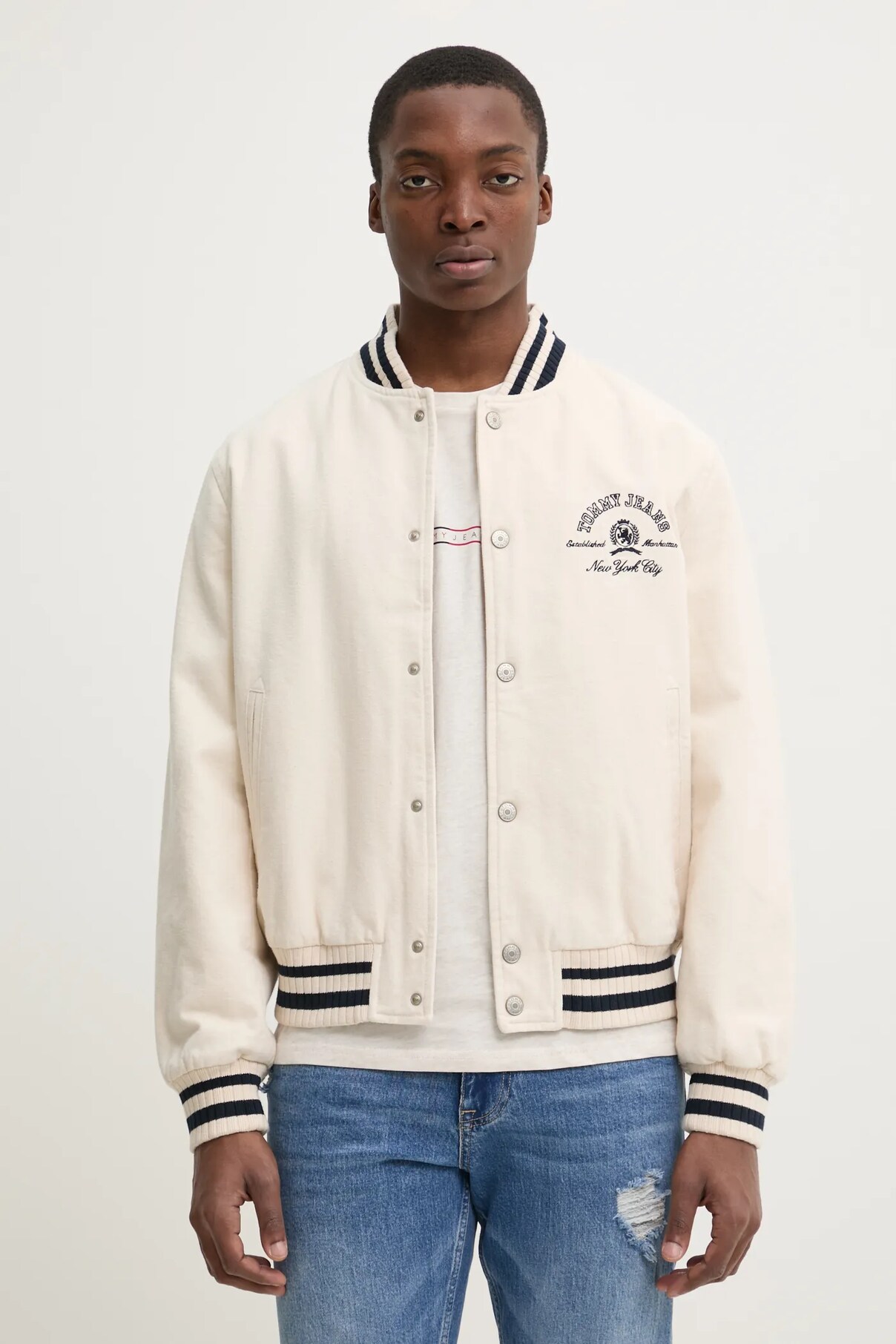 

Куртка-бомбер Tommy Jeans, бежевый