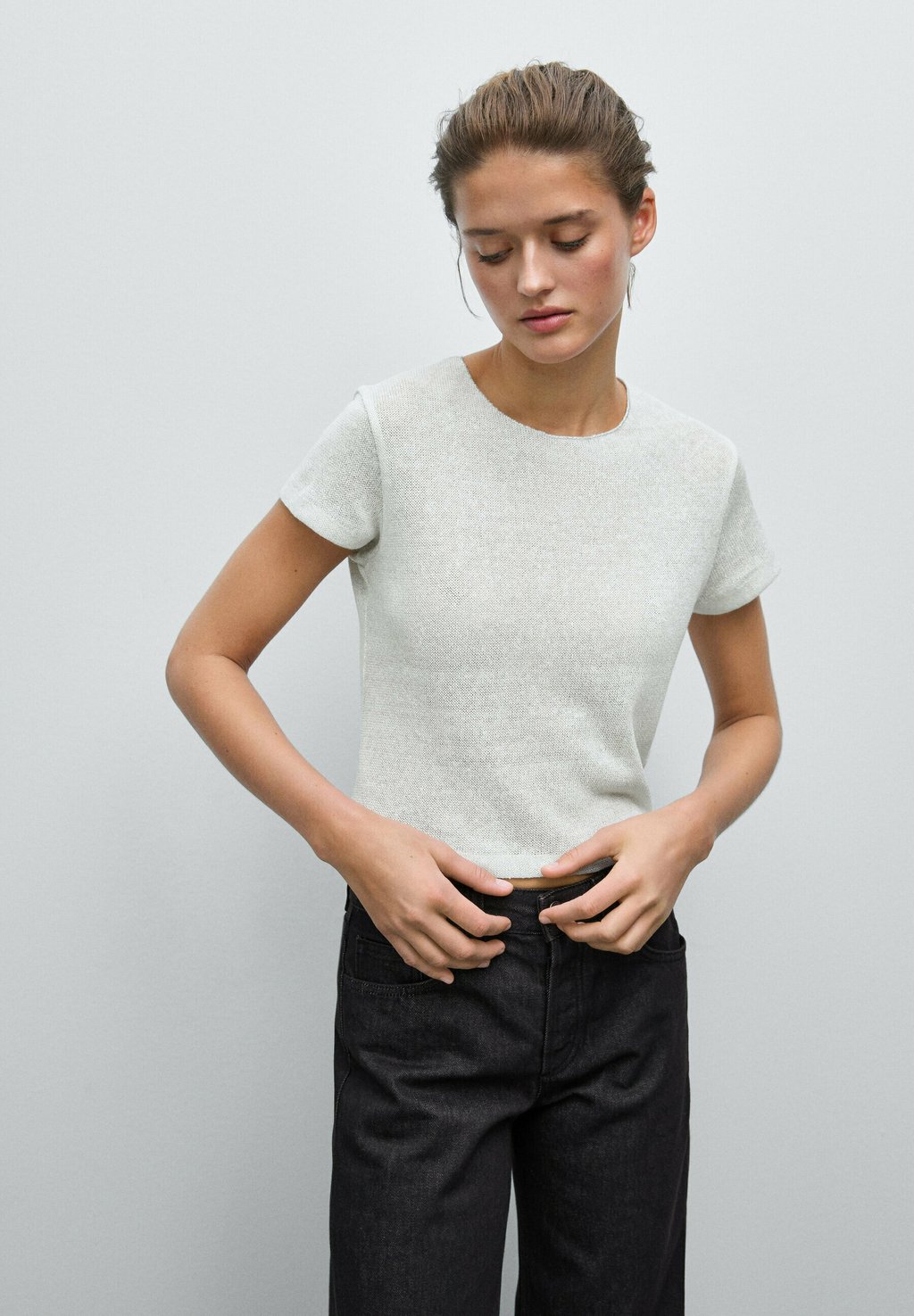 

Базовая футболка SHORT SLEEVE Massimo Dutti, серебристый
