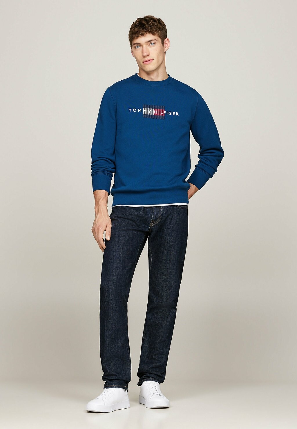 

Толстовка FLAG EMBRO Tommy Hilfiger, синий