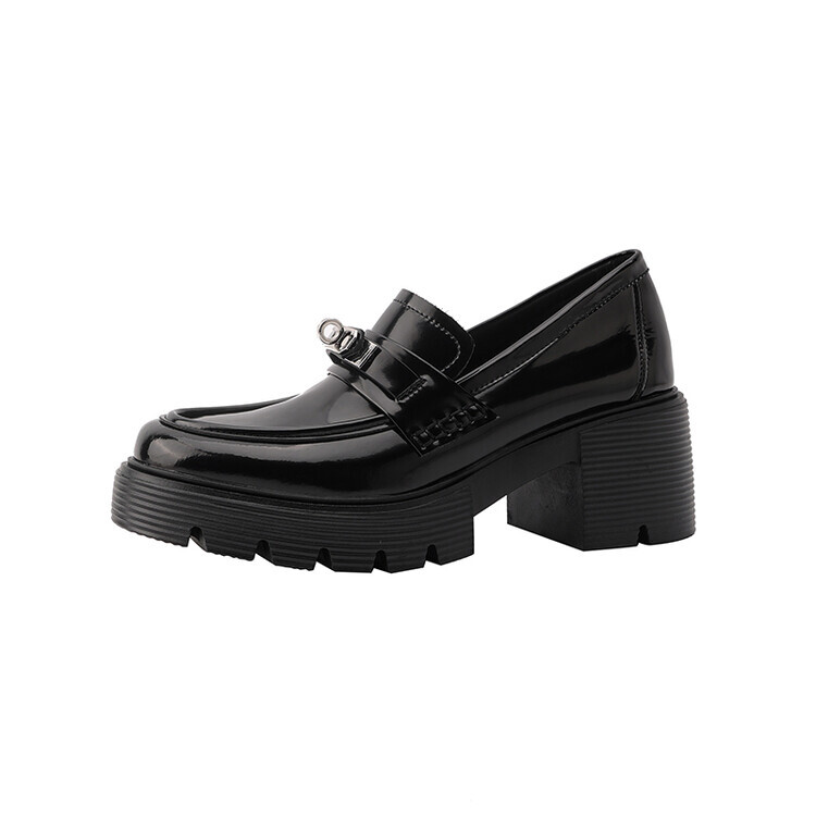 

Лоферы женские Yeezyy Reezy, черный